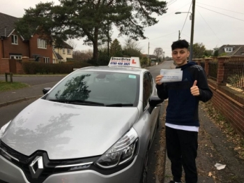 Excellent service, highly recommend this company as I´ve had terrible experience with others instructors. <br />
<br />
<br />
<br />
Not only this 'Shaun' goes out of his way to make sure these driving skills are with you for life, not only the test - Passed Monday 8th Jan 2018.
