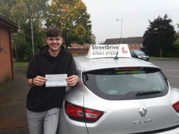 Very good setvice my instructor 'Roger' was very patient and helped me pass '1st attempt'. <br />
<br />
I would recommend Roger and StreetDrive to anyone - Passed Tuesday 16th October 2018.