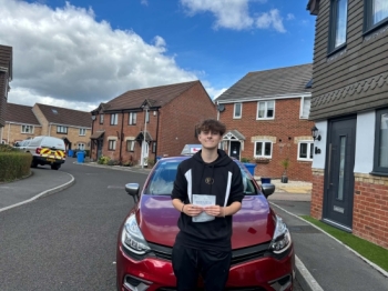Passed first time  with NO driving Faults 

I’ve been having lessons with “Kirsty” since November time and passed today first time with zero faults. 

“Kirsty” is really patient and explains things clearly. I would highly recommend her....